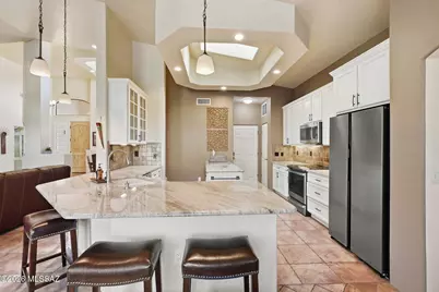 10130 N Calle Del Carnero, Oro Valley, AZ 85737 - Photo 11