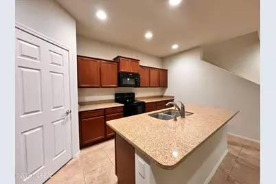 11008 E Midnight Moon Lane, Tucson, AZ 85747 - Photo 11