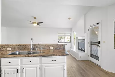 6900 W Hermitage Place, Tucson, AZ 85743 - Photo 13