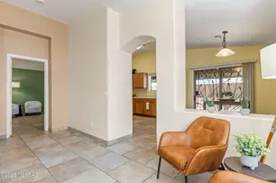 9869 E Spanish Flower Ct, Tucson, AZ 85748 - Photo 9