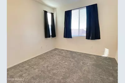 7864 S Wolf Creek Drive, Tucson, AZ 85757 - Photo 13