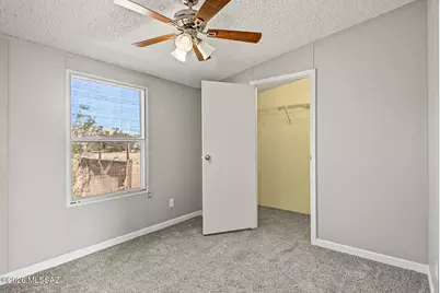 11196 W Massingale Road, Tucson, AZ 85743 - Photo 19