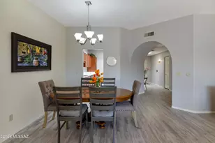 709 W Sunlight Ln, Tucson, AZ 85704 - Photo 13