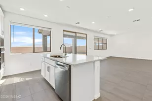 5634 W Carillon Rdg Ln, Marana, AZ 85743 - Photo 9