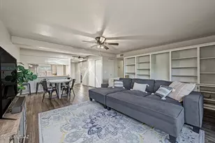 7812 E Kenyon Dr, Tucson, AZ 85710 - Photo 7