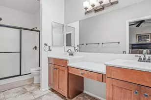 172 N Running Spring Dr, Green Valley, AZ 85614 - Photo 25
