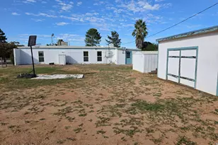1000 E Christmas Tree Ln, Pearce, AZ 85625 - Photo 27
