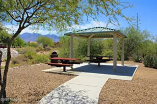 11937 N Prospect Point Pl, Tucson, AZ 85737 - Photo 19