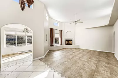 1033 W Placita Agradable, Green Valley, AZ 85614 - Photo 9