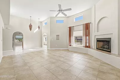 1033 W Placita Agradable, Green Valley, AZ 85614 - Photo 7