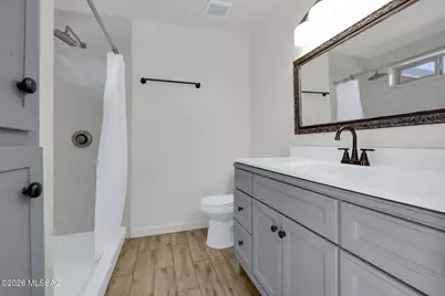 7048 N Northlight Drive, Tucson, AZ 85741 - Photo 9