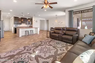 12421 N Summer Wind Dr, Marana, AZ 85658 - Photo 19