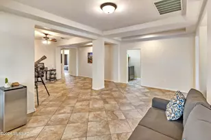 12421 N Summer Wind Dr, Marana, AZ 85658 - Photo 15