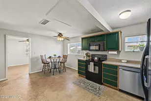 906 E Halcyon Rd, Tucson, AZ 85719 - Photo 13