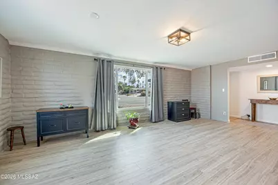 8672 E Olympic Club Circle, Tucson, AZ 85710 - Photo 5