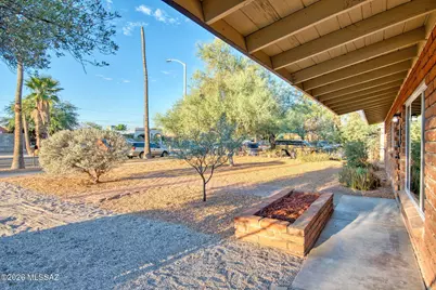 2303 E Beverly Drive, Tucson, AZ 85719 - Photo 41