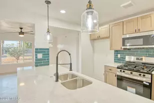 2303 E Beverly Dr, Tucson, AZ 85719 - Photo 7