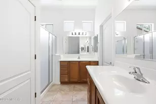 5860 S Painted Canyon Dr, Green Valley, AZ 85622 - Photo 17