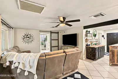 1866 S Abrego Drive, Green Valley, AZ 85614 - Photo 11
