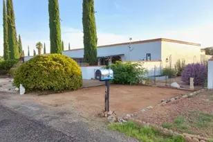 242 N Sage St, Pearce, AZ 85625 - Photo 3