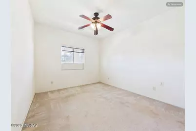 16201 W Feral Road, Marana, AZ 85653 - Photo 17
