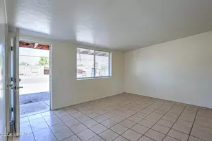 402 E Yavapai Rd, Tucson, AZ 85705 - Photo 5