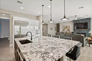 13725 N Hidden Springs Dr, Oro Valley, AZ 85755 - Photo 13