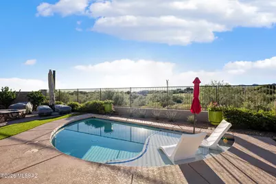 13725 N Hidden Springs Drive, Oro Valley, AZ 85755 - Photo 41