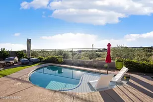 13725 N Hidden Springs Dr, Oro Valley, AZ 85755 - Photo 41