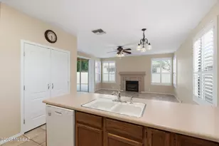 9910 N Crystal Spring Pl, Tucson, AZ 85742 - Photo 7