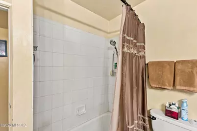 1425 N Sycamore Boulevard, Tucson, AZ 85712 - Photo 15