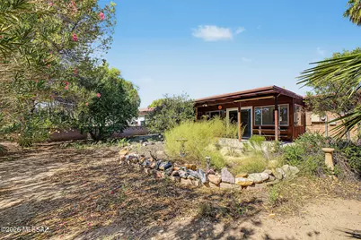 945 S La Higuera, Green Valley, AZ 85614 - Photo 31