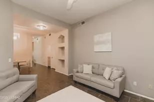 9513 E Lochnay Ln, Tucson, AZ 85747 - Photo 7