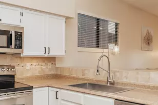 9513 E Lochnay Ln, Tucson, AZ 85747 - Photo 21
