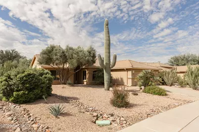 2328 E Desert Pueblo Pass, Green Valley, AZ 85614 - Photo 3