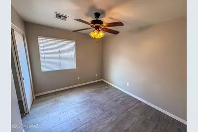 6938 S Creek Run Avenue, Tucson, AZ 85756 - Photo 9