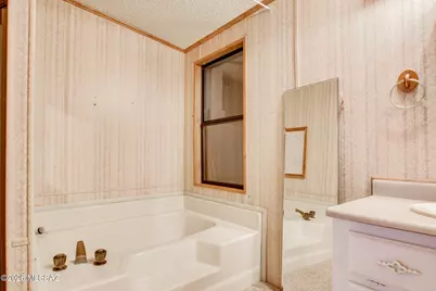 6240 S Mainside Drive, Tucson, AZ 85746 - Photo 29