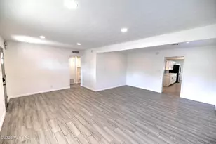 1801 E Waverly St, Tucson, AZ 85719 - Photo 9