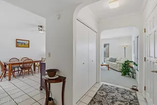 344 W Camino Del Sonador, Green Valley, AZ 85614 - Photo 5