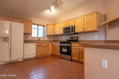 13163 E Mineta Ridge Drive, Vail, AZ 85641 - Photo 23