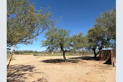 48977 E Panther Butte Road, Tucson, AZ 85739 - Photo 3