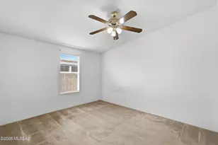 6195 S Black Water Dr, Tucson, AZ 85706 - Photo 15