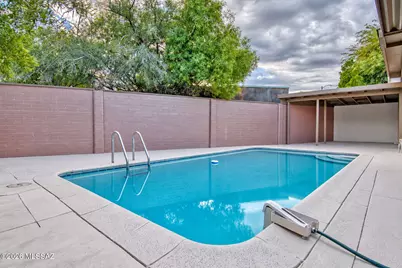 8261 E 18th Street, Tucson, AZ 85710 - Photo 43
