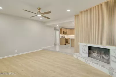 8261 E 18th Street, Tucson, AZ 85710 - Photo 11