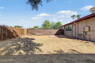 6755 E Hawk Dr, Tucson, AZ 85730 - Photo 21