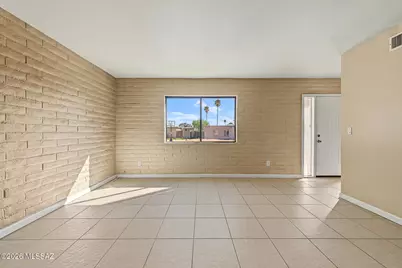 6755 E Hawk Drive, Tucson, AZ 85730 - Photo 7