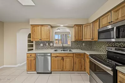 6755 E Hawk Drive, Tucson, AZ 85730 - Photo 11