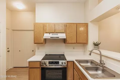 2619 Culpepper Court, Tucson, AZ 85745 - Photo 7