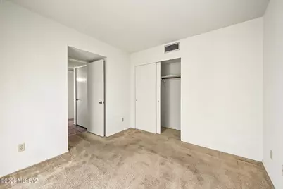 8961 E Linden Street, Tucson, AZ 85715 - Photo 23