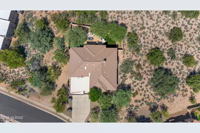 1236 W Portico Drive, Oro Valley, AZ 85755 - Photo 39